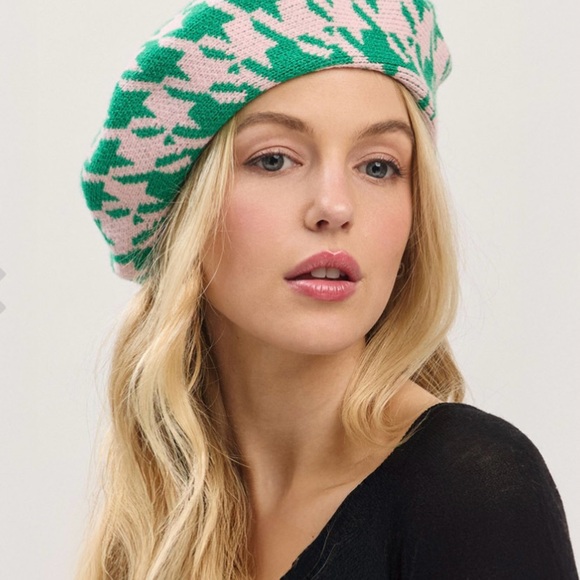 Stylish Green and Pink Beret - Picture 1 of 5